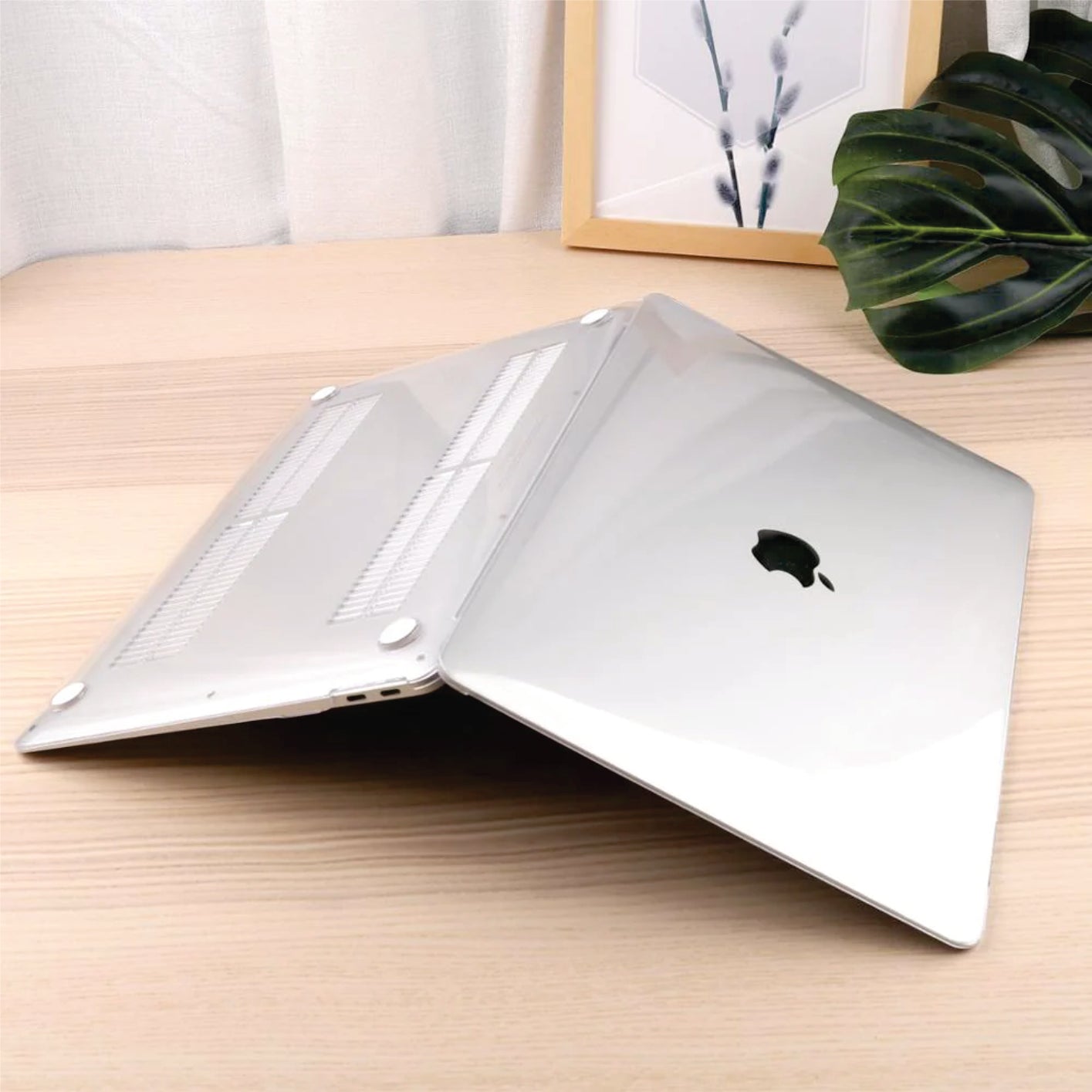 CARCASA TRANSPARENTE PARA MACBOOK / TAPA TRASERA + TAPA DELANTERA